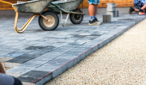 Best Professional Driveway Pavers  in Wauregan, CT